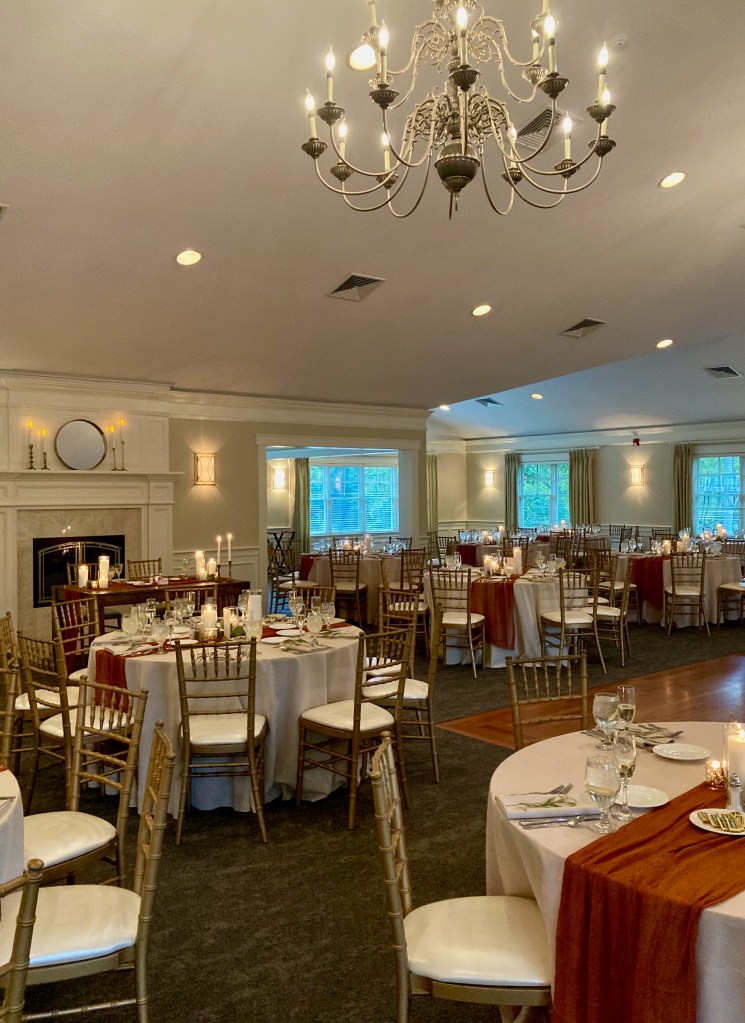 view image of the banquet room in a new tab